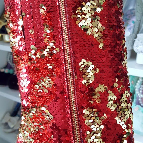 red and gold flip sequins on inner side of advent calendar boots