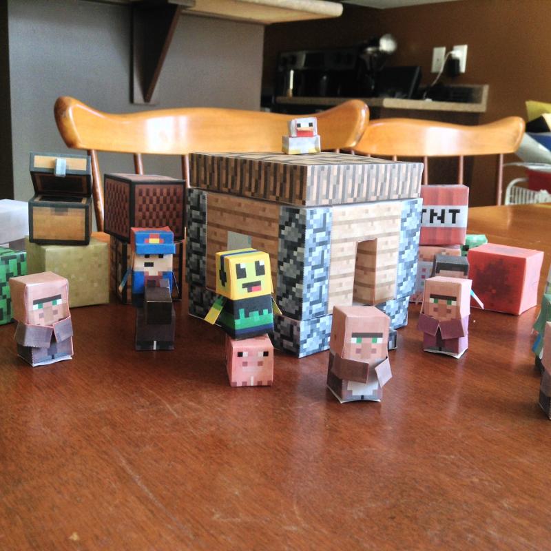Papermau: Minecraft Chess Game Papercraft - by Pixel Papercraft