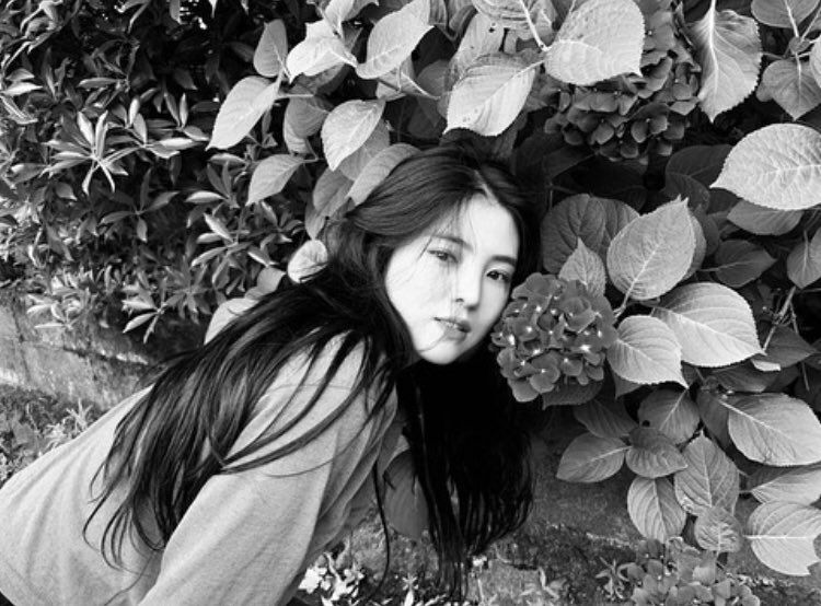 Semakin Populer, Foto-foto dari Han Sohee yang Pancarkan Aura “Girlfriend Material” Jadi Sorotan 7 GZcjQ