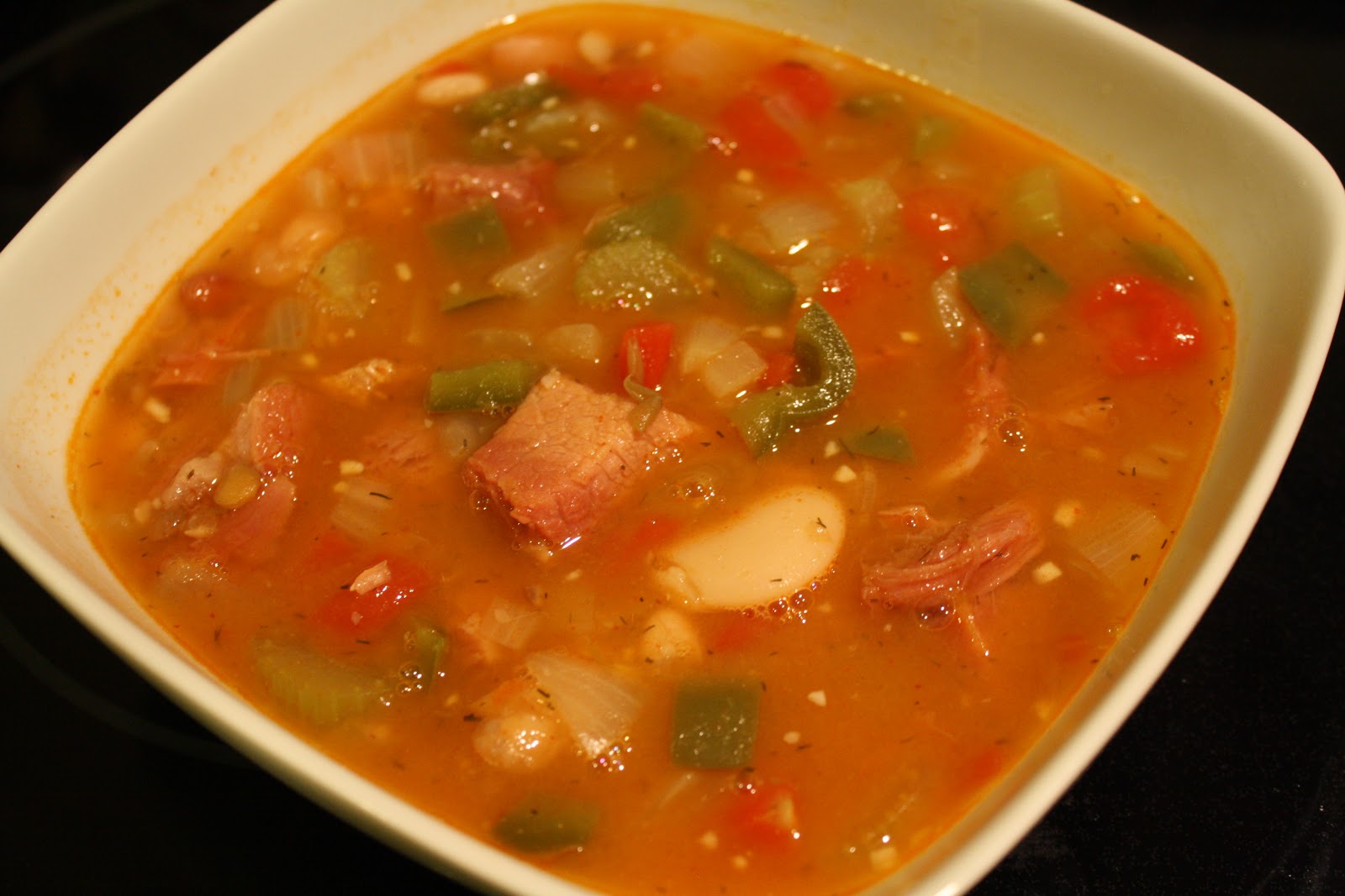 Making Mama's Kitchen Comfort Food Classic Ham & Bean Soup