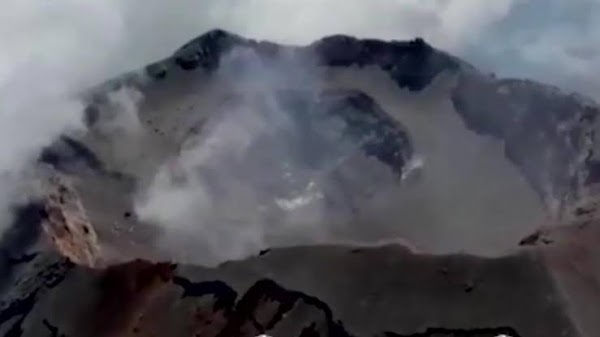 Aumenta diámetro y profundidad del cráter del volcán Popocatépetl tras explosiones recientes. Aumenta diámetro y profundidad del cráter del volcán Popocatépetl tras explosiones recientes.