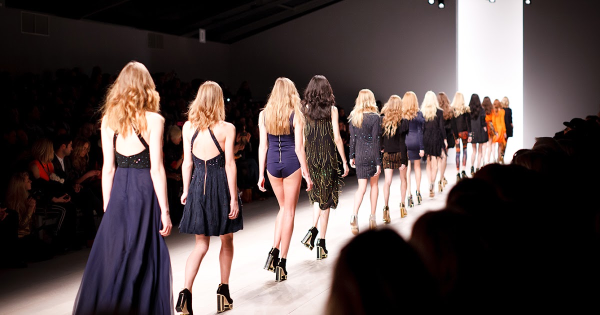 How to Walk Like a Catwalk Model Fabeve