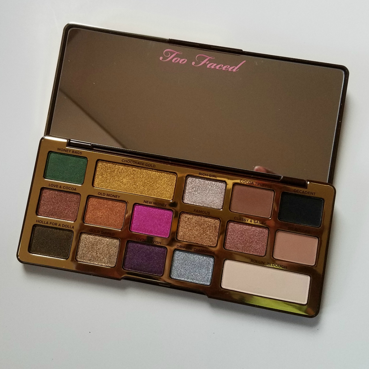 Enamel Girl Too Faced Chocolate Gold Eyeshadow Palette Swatches