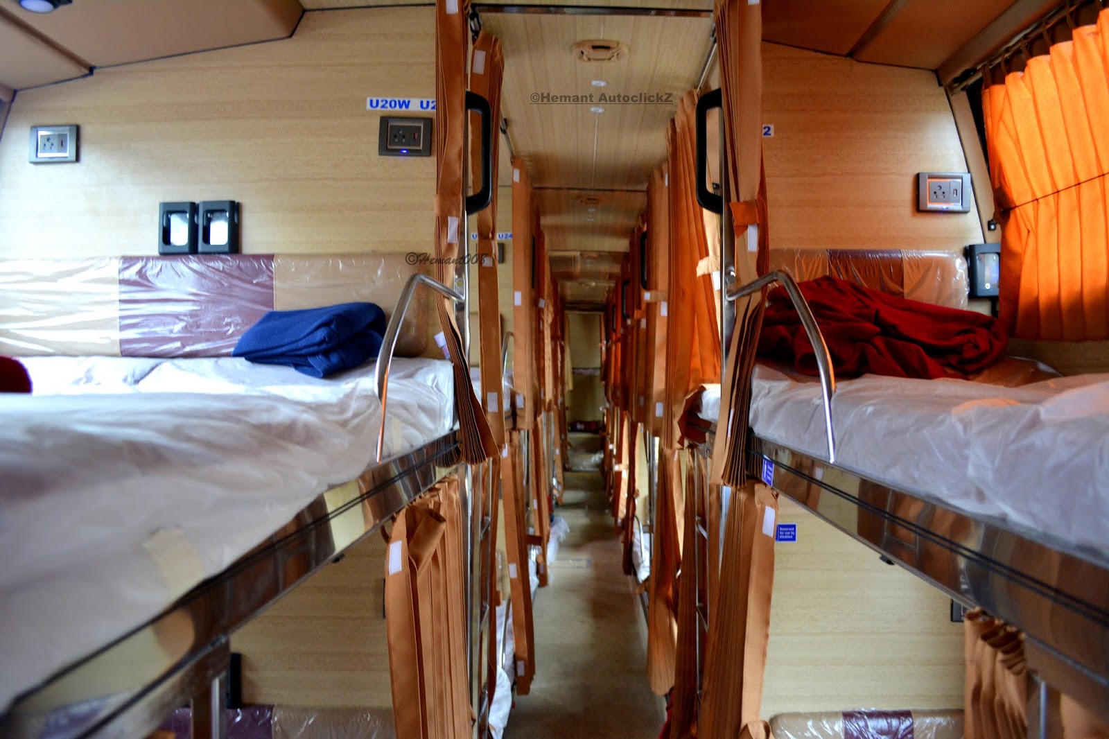 Hemant AutoclickZ K.S.R.T.C Ambari Dream Class Volvo B11R Multiaxle