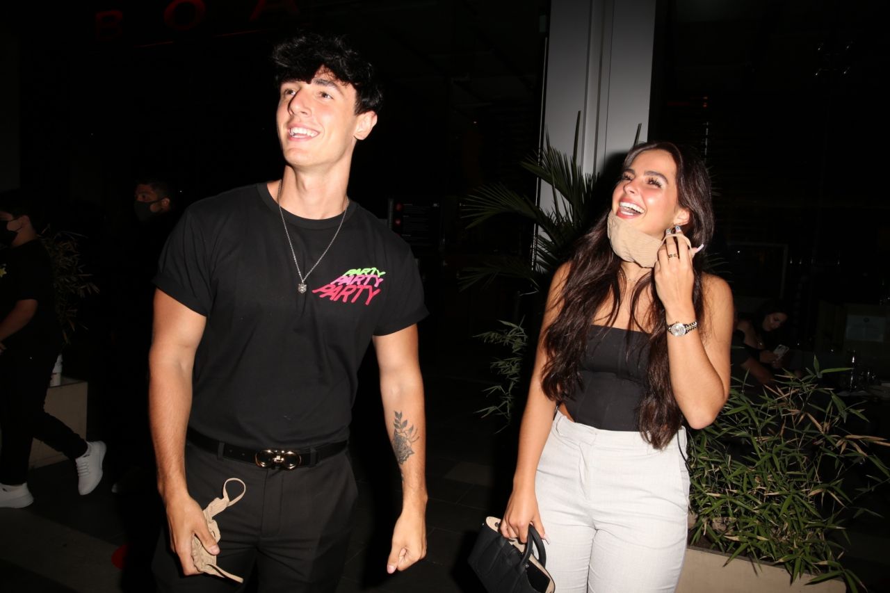 addison rae leaving boa restaurant in west hollywood 07 09 2020 0 0