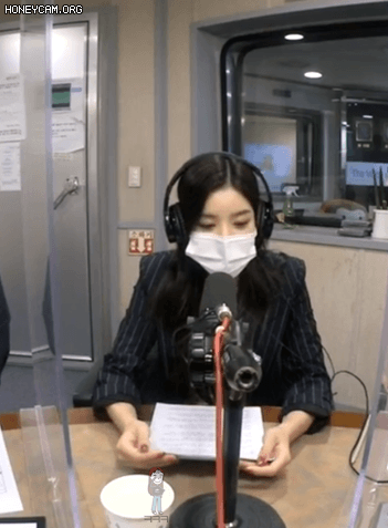 솔직한데 안 솔직한 권은비 연애초보 권사님    권텐