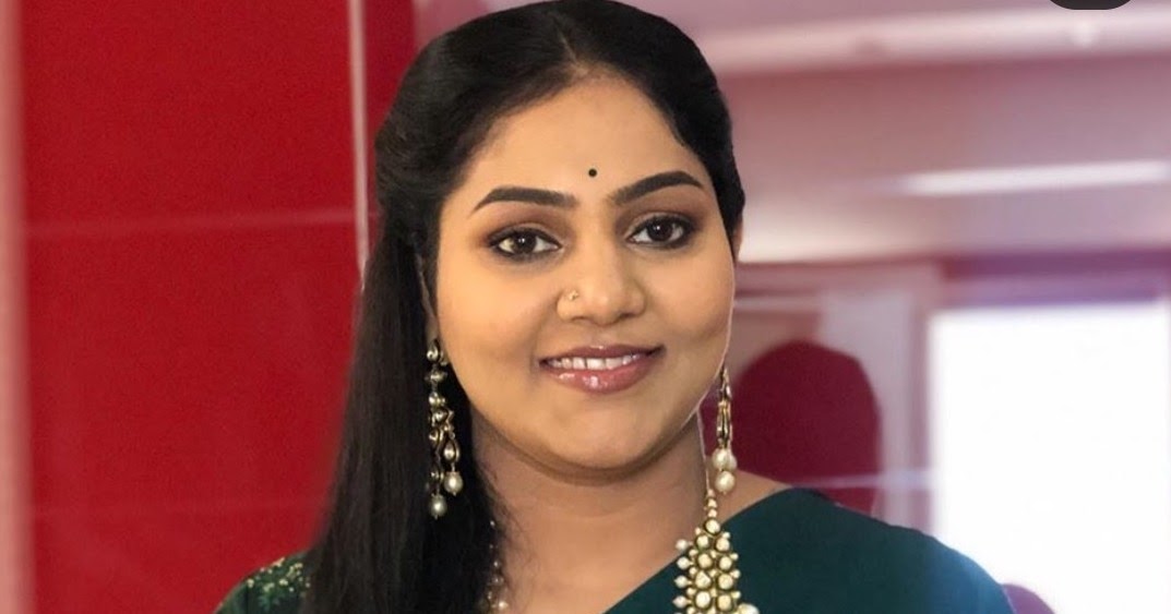 Priyanka Dutt in Polki Long Chain Jewellery Designs