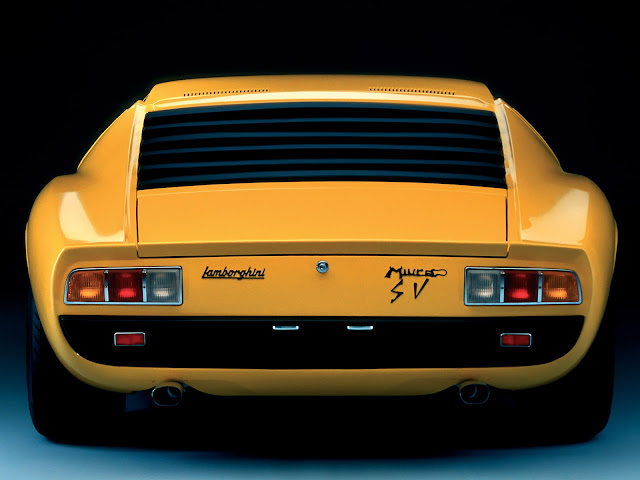 Lamborghini Miura P400 SV