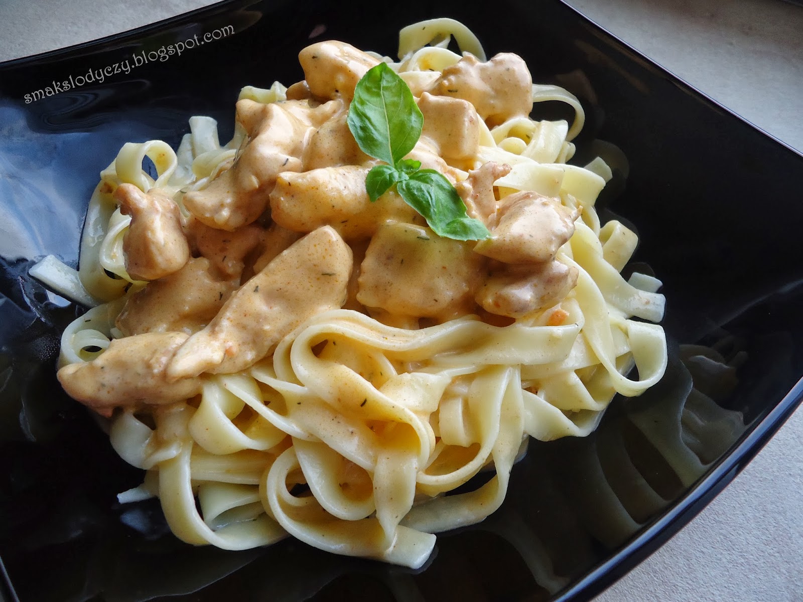 Smak Słodyczy: tagliatelle z kurczakiem
