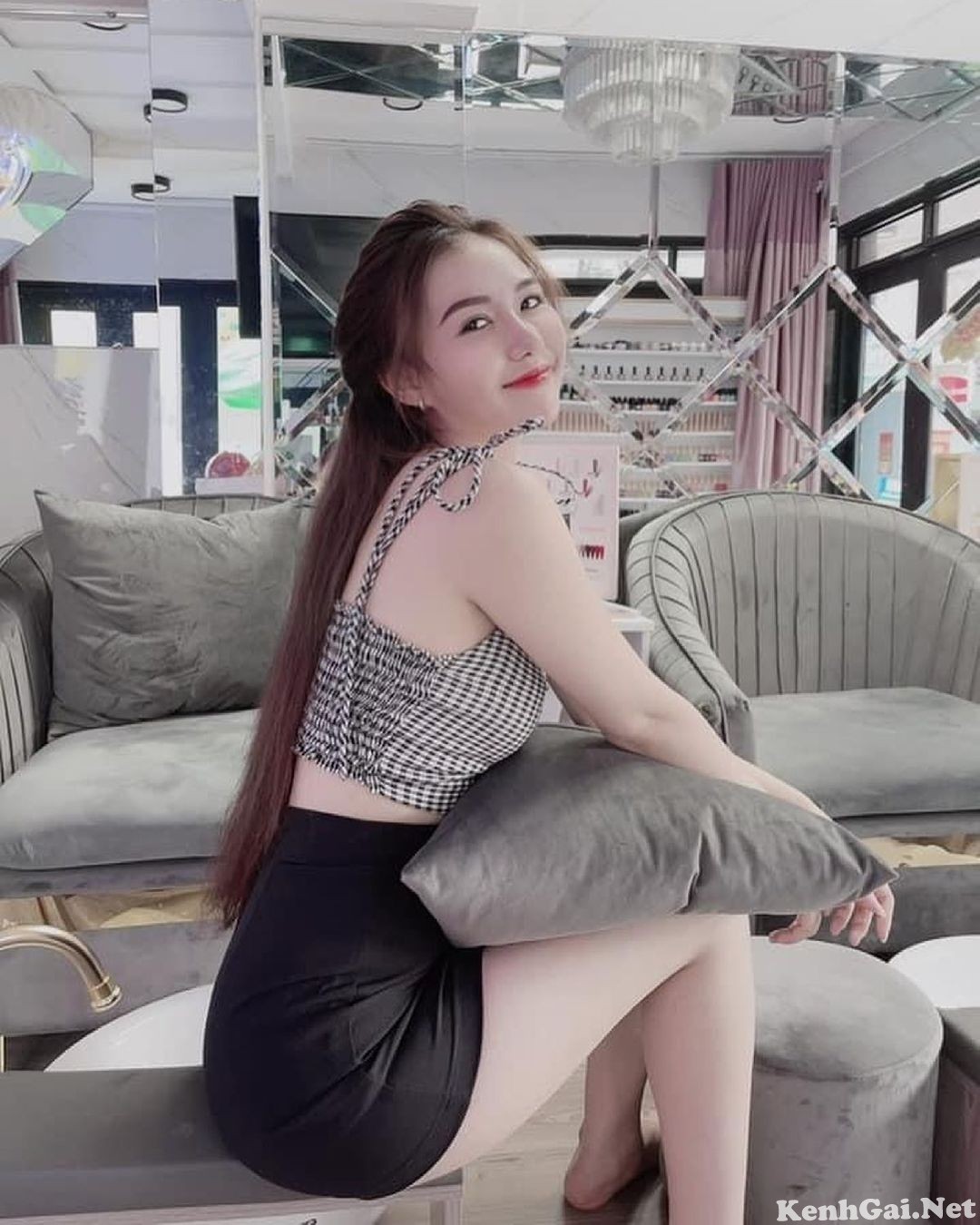 Ngọc Anh Thư: Nghe tên là biết em ấy xinh rồi :p