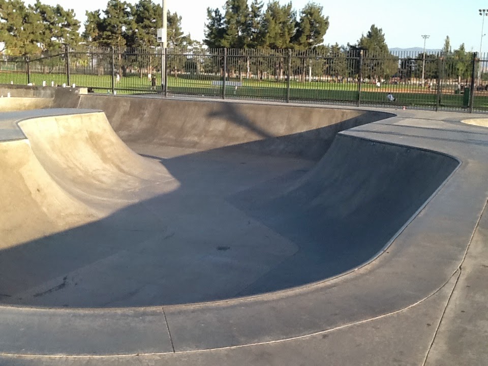 Skate Sessions Skatepark Tours Ayala Skatepark (Chino, CA)