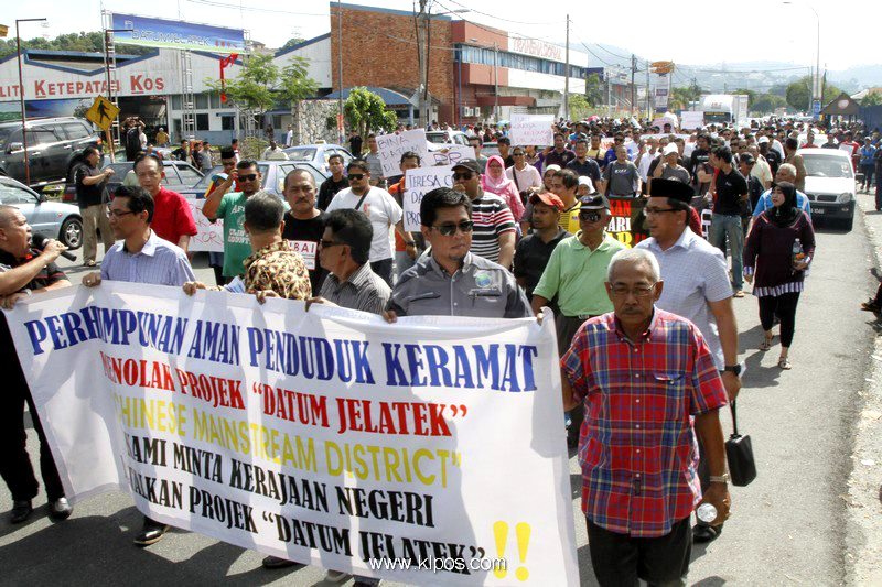 SUARA LENSA: DATUM JELATEK : Penduduk ajak MB Selangor, Ahli Parlimen