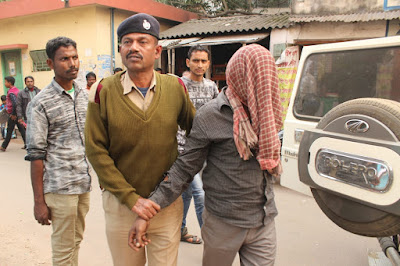 track-driver-arrested-Bardhaman-District-Police-Rescue-woman-mental-imbalances track-driver-arrested-Bardhaman-District-Police-Rescue-woman-mental-imbalances