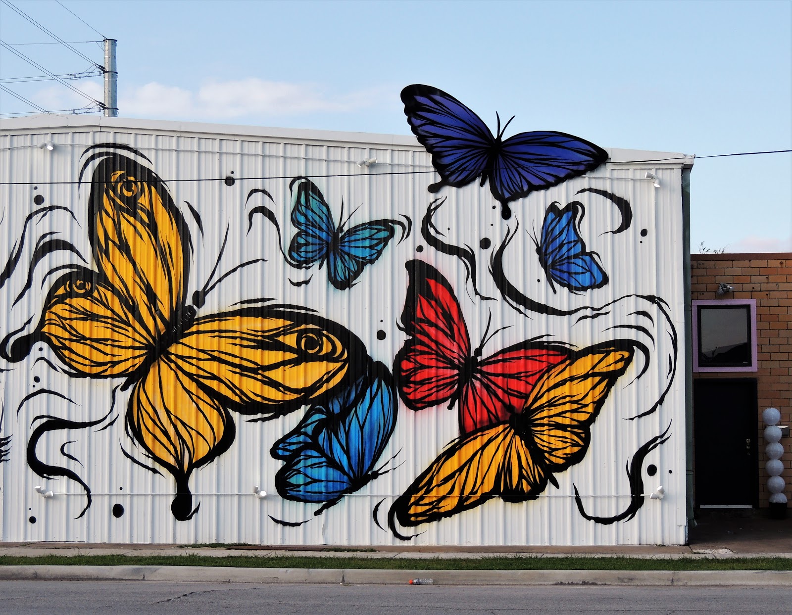 Houston in Pics Butterfly Wall on Preston in EaDo