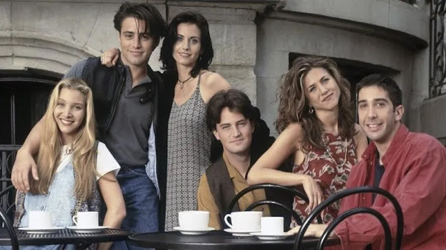 Warner Bros alista subasta de artículos icónicos de Friends