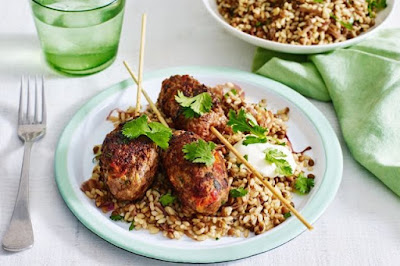 Beef kofta with Lebanese rice and lentils