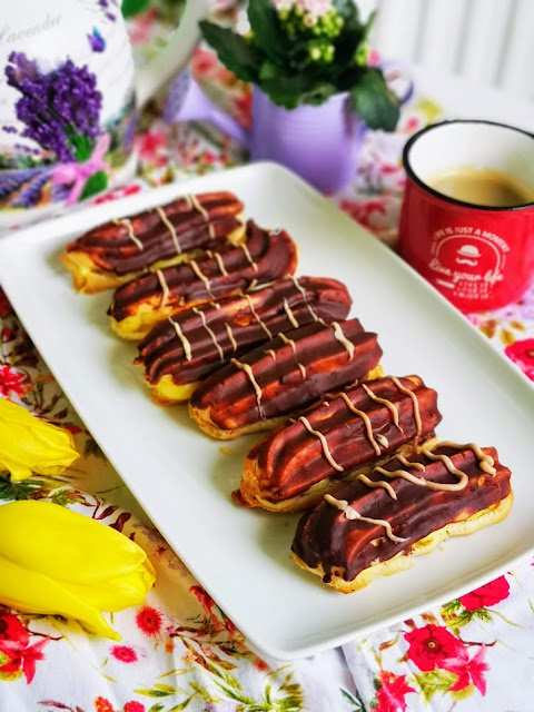 Ecler cu crema de vanilie