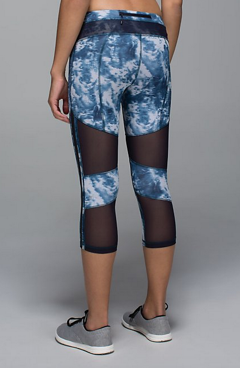 http://www.anrdoezrs.net/links/7680158/type/dlg/fragment/whatsNewForWomen%3Fmnid%3Dmn%3BUSwomen%3Bwhats-new/http://shop.lululemon.com/products/category/whats-new