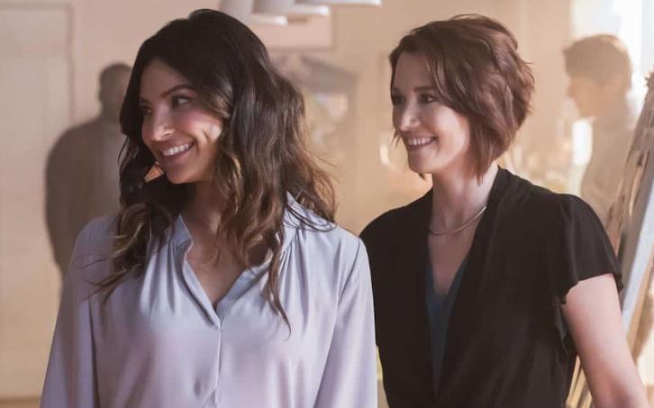 Supergirl - Episode 3.03 - Far From the Tree - Promos, 4 Sneak Peeks, Inside The Episode, Promotional Photos & Press Release