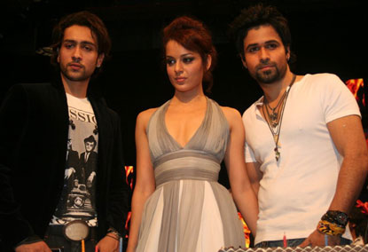 Bollywood All Stars: Kangana Ranaut with Boyfriend Pics