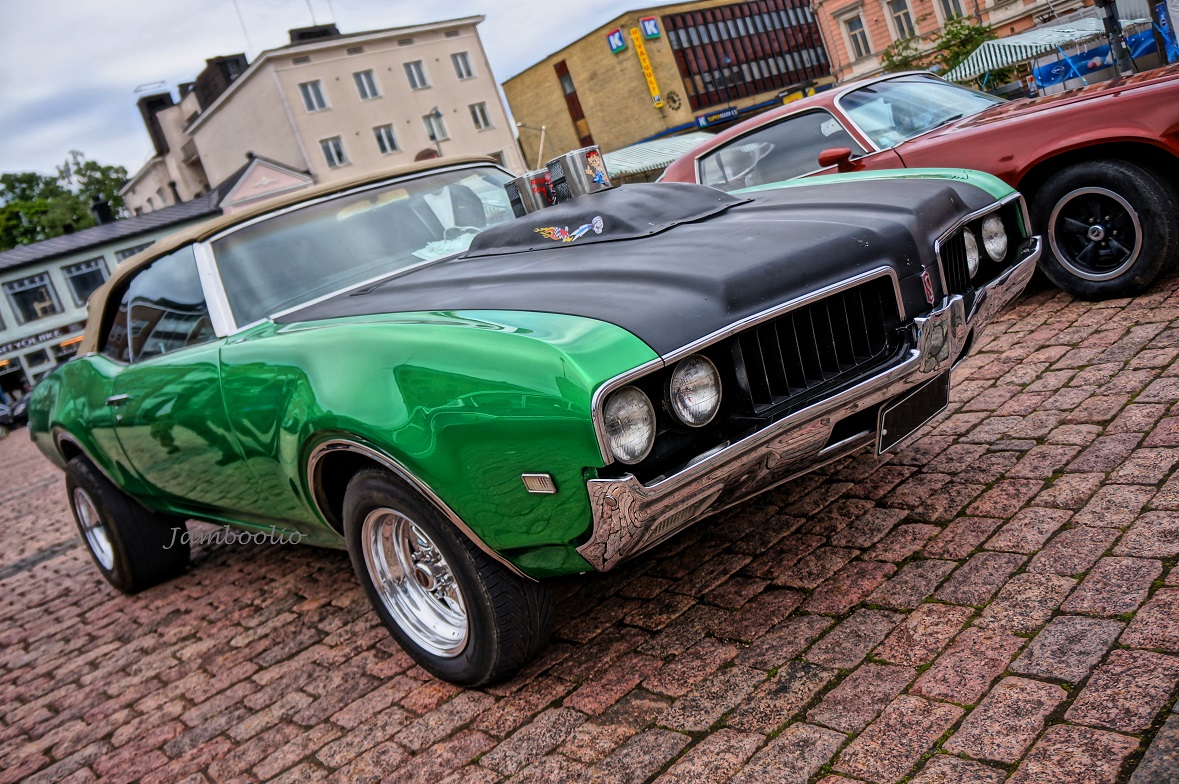 Jamboolio: American V8 Muscle Cars - Sights and Sounds!