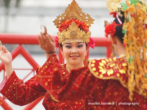 " SANGGAR NUSANTARA DOT COM " | Jakarta: Sewa Baju Adat ...