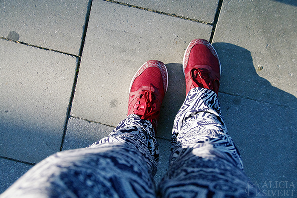 Trousers by Alicia Sivertsson. aliciasivert sy egna byxor sömnad diy mönster symönster