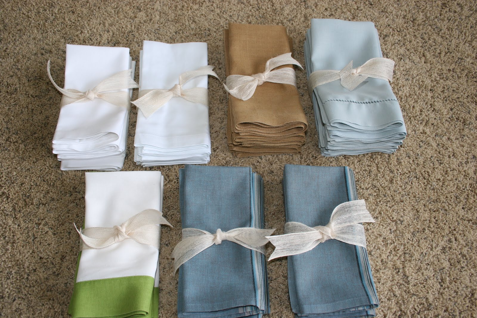 Simply LKJ Storing Table Linens