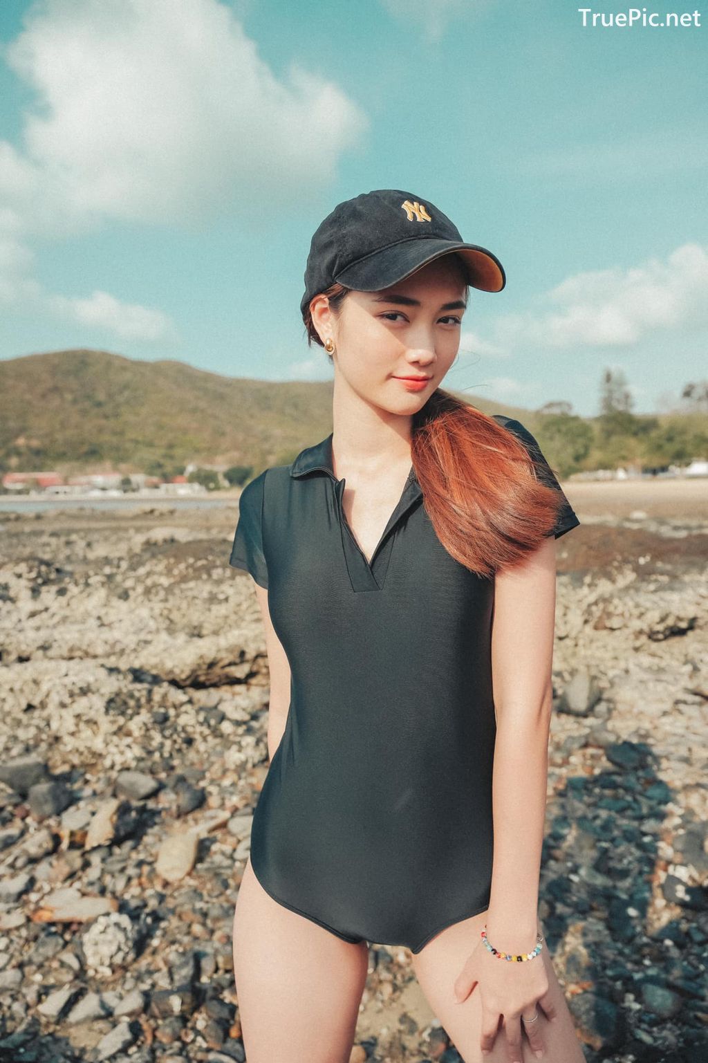 Image-Miss-Teen-Thailand-Kanyarat-Ruangrung-Black-Swimsuit-TruePic.net- Picture-21