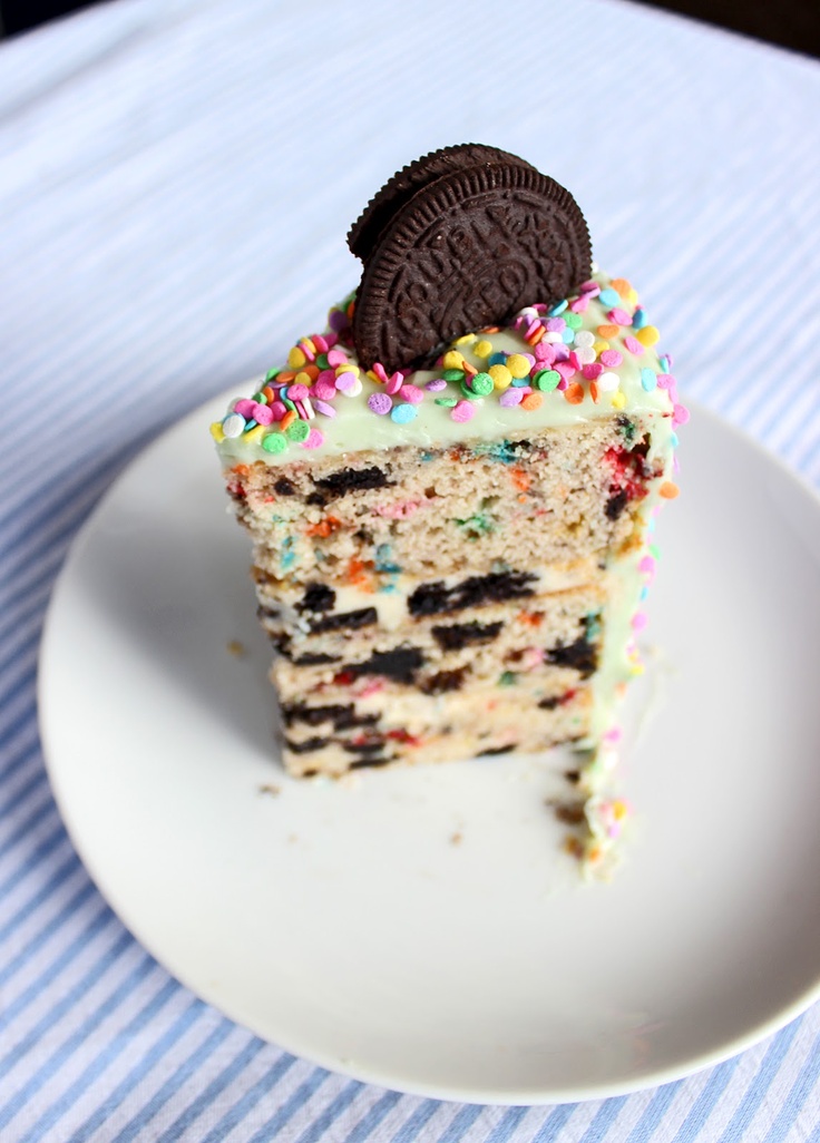 ALLTOPPINS! Oreo Funfetti Cake with Oreo Cheesecake Filling