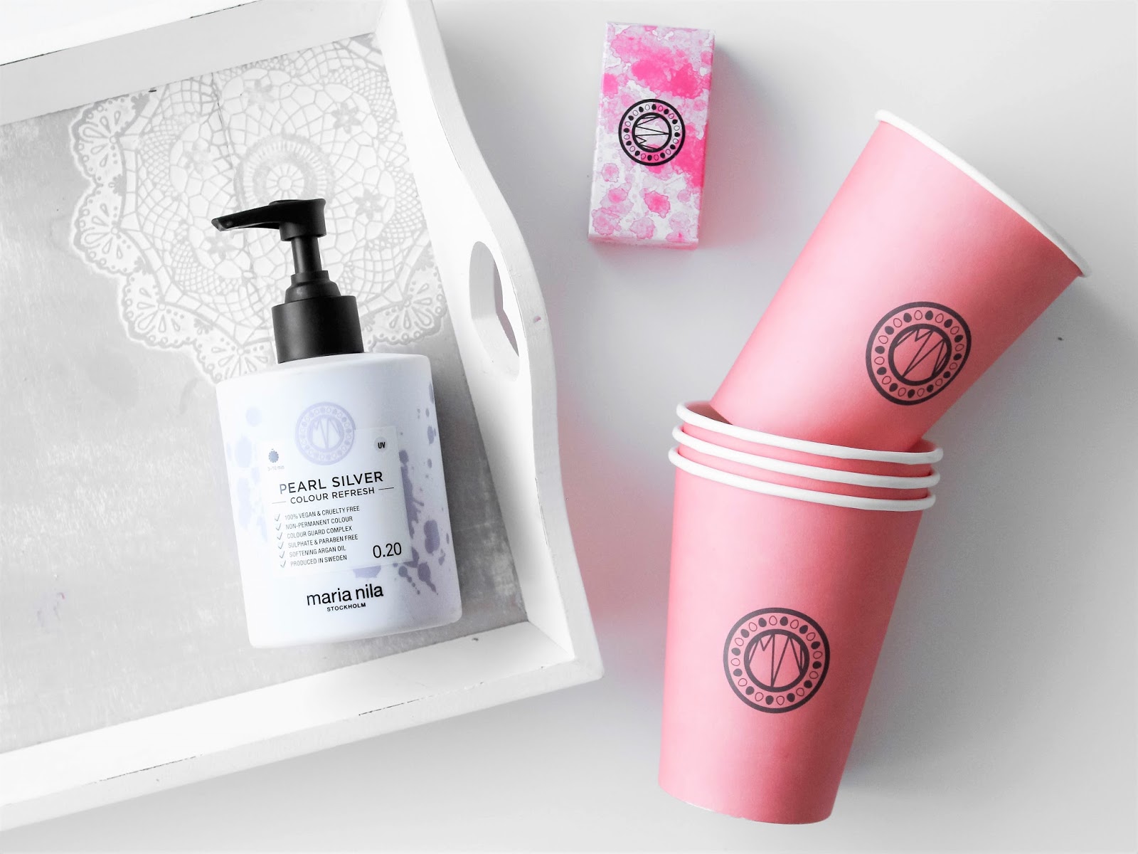 pece-o-blond-vlasy-recenze-blog maria nila pearl silver mask na vlasy recenze