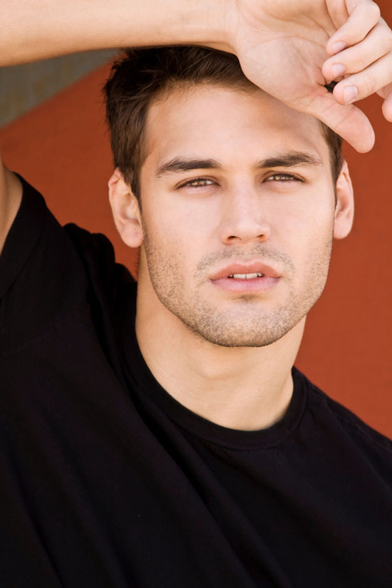 Ryan Guzman Profile and New Photos 2012 Hollywood Stars