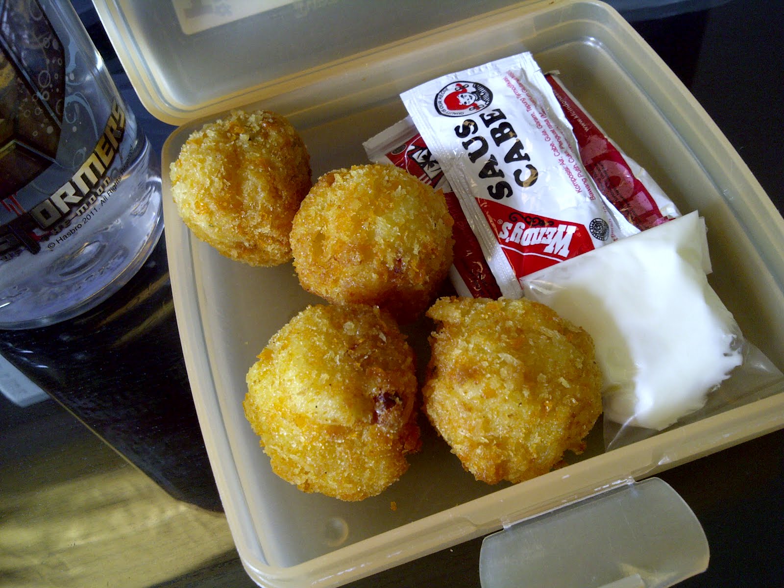 Dapurnya Ayu: Makaroni Bitterballen