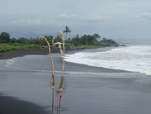 Komune Night Surfing Bali , Night Surfing Under Floodlights at Komune Keramas Beach Break & Romantic Wedding Bali 