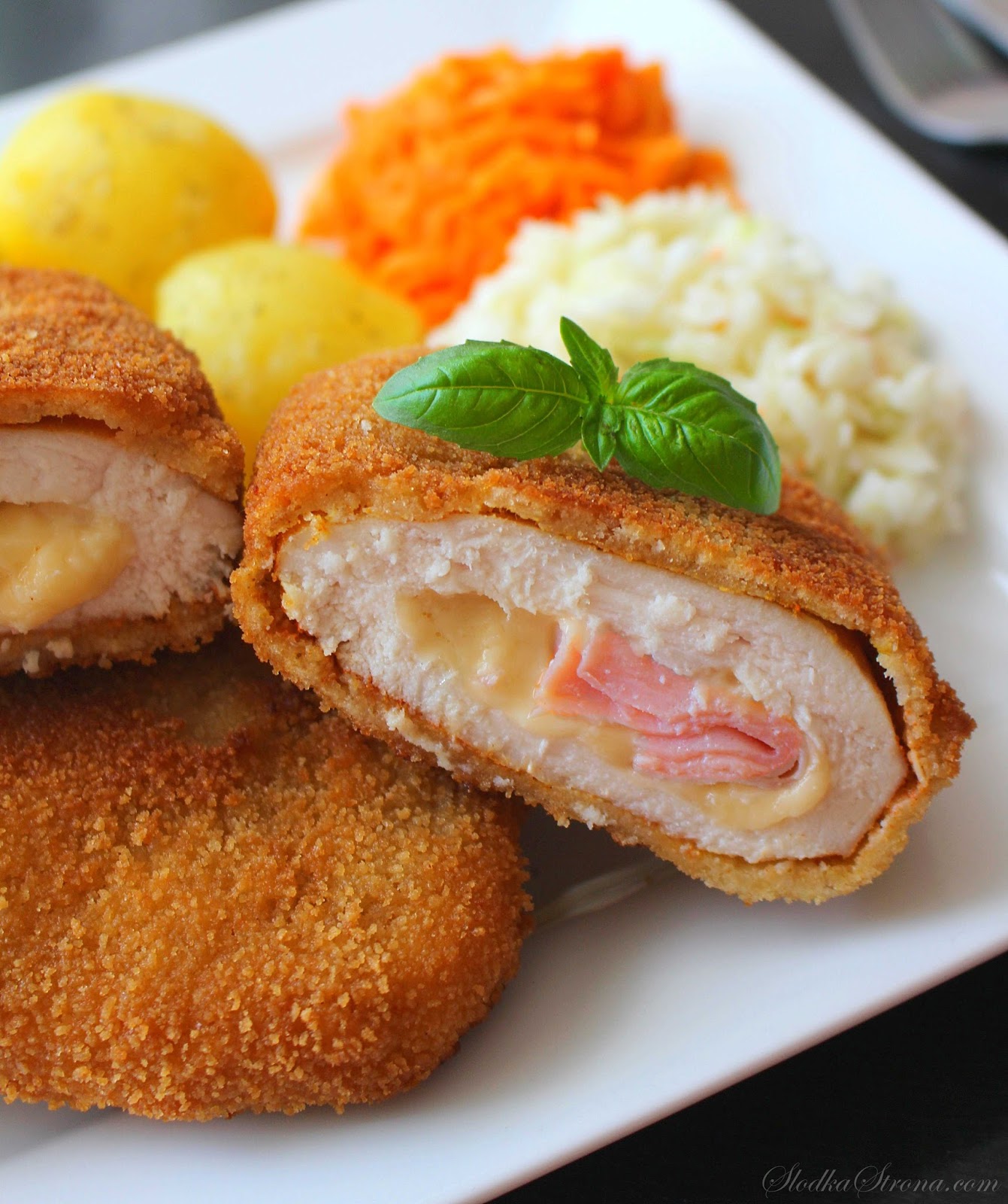 Słodka Strona Cordon Bleu Kotlet po Szwajcarsku (Kotlet z Kurczaka z Szynką i Serem)