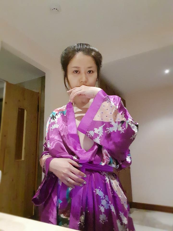 penikmat kain satin Mei 2018