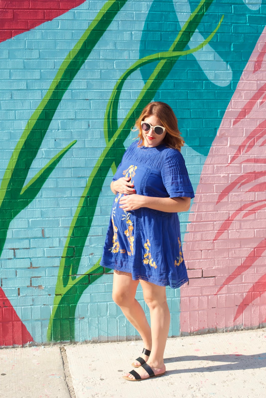 Flamingo mural wall in Chicago, maternity style, free people perfectly victorian dress