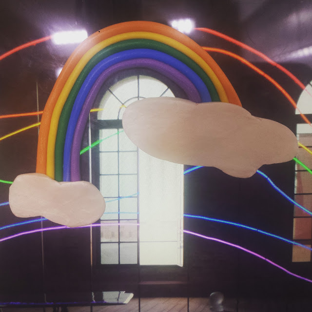 arcobaleni tra arte e fimo alla Biennale di Venezia