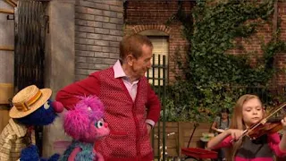Abby Cadabby, Bob, Grover. Bob continues to show the two how vibrations make sound. Sesame Street Episode 4326 Great Vibrations season 43
