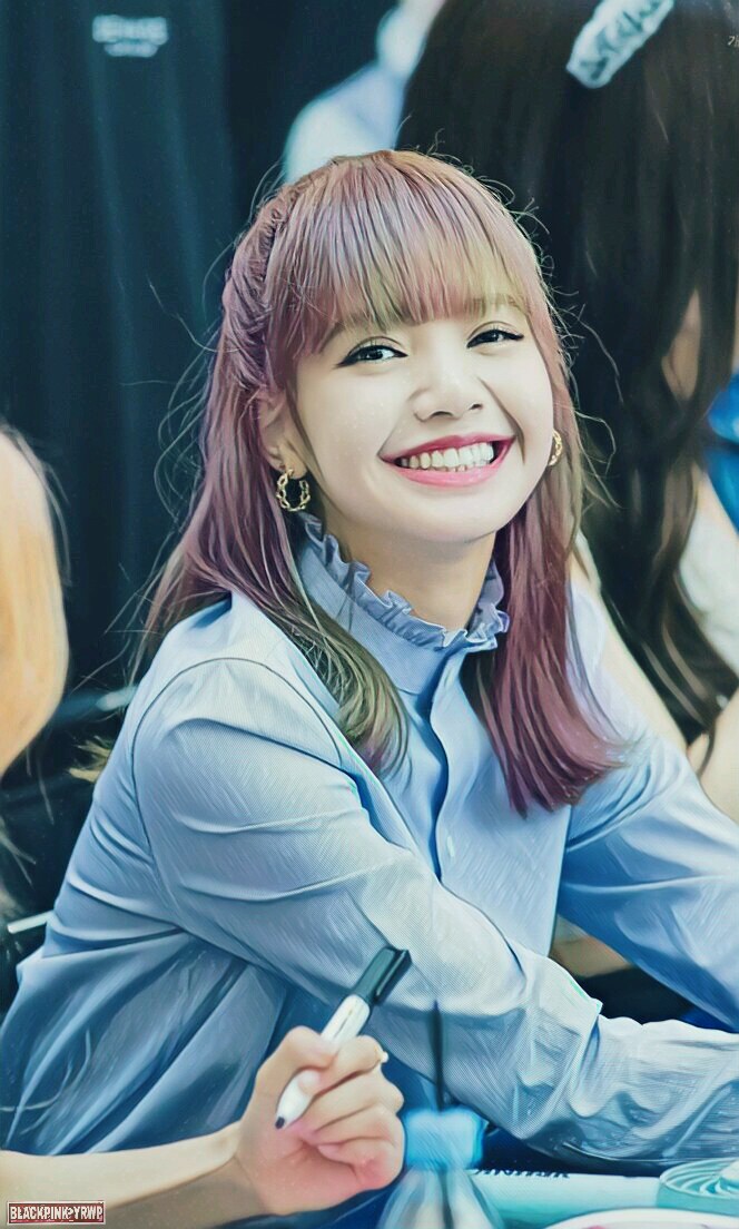 Lisa From Blackpink Cute Pictures