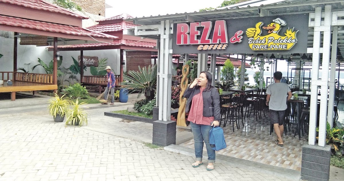 Reza Coffee, Tempat Nongki dan Makan Palekko di Parepare