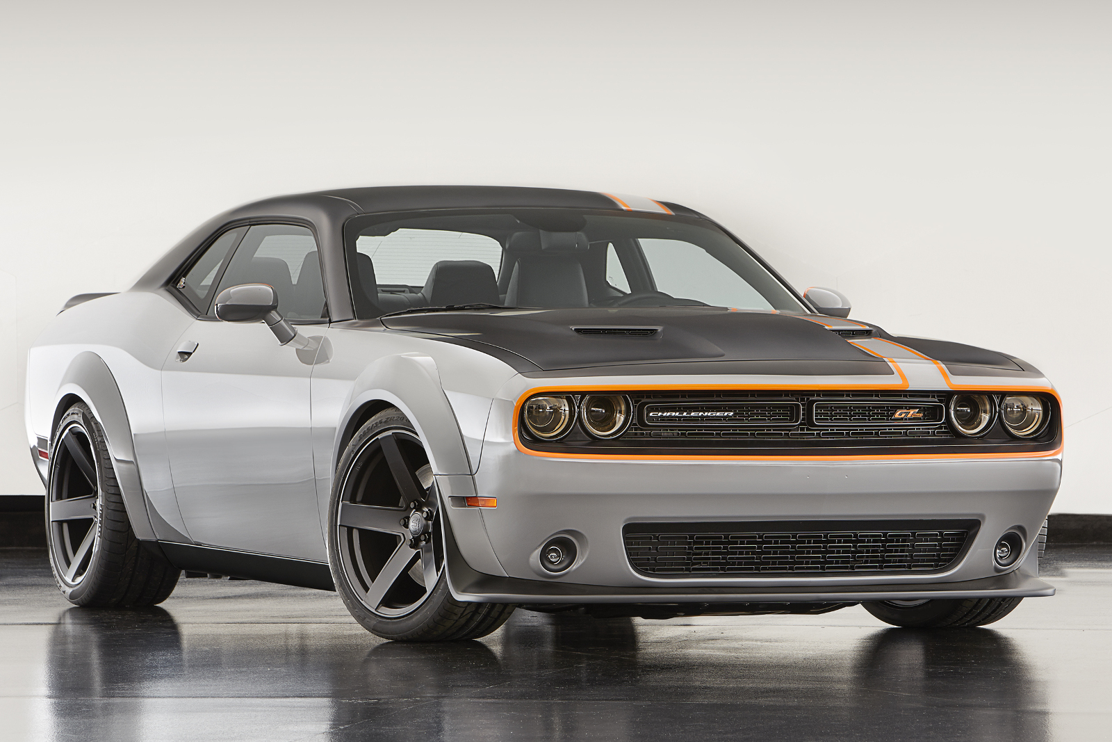 Agamemnon: Dodge Charger Deep Stage 3 ve Challenger GT AWD