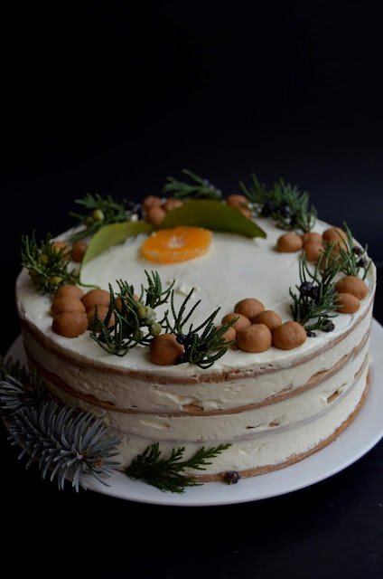 Tort cu foi si gem de caise