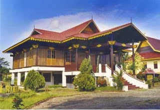 Rumah Adat Nusantara 33 Provinsi di Indonesia