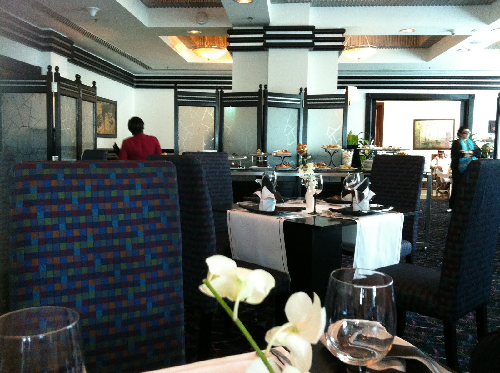 Qatar Culture Club CHOPSTICKS Restaurant in Wyndham Hotel An unusual