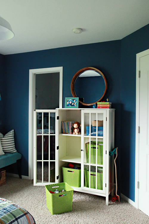 Sea Ing Deep Blue In Our Boy S Bedroom Iheart Organizing