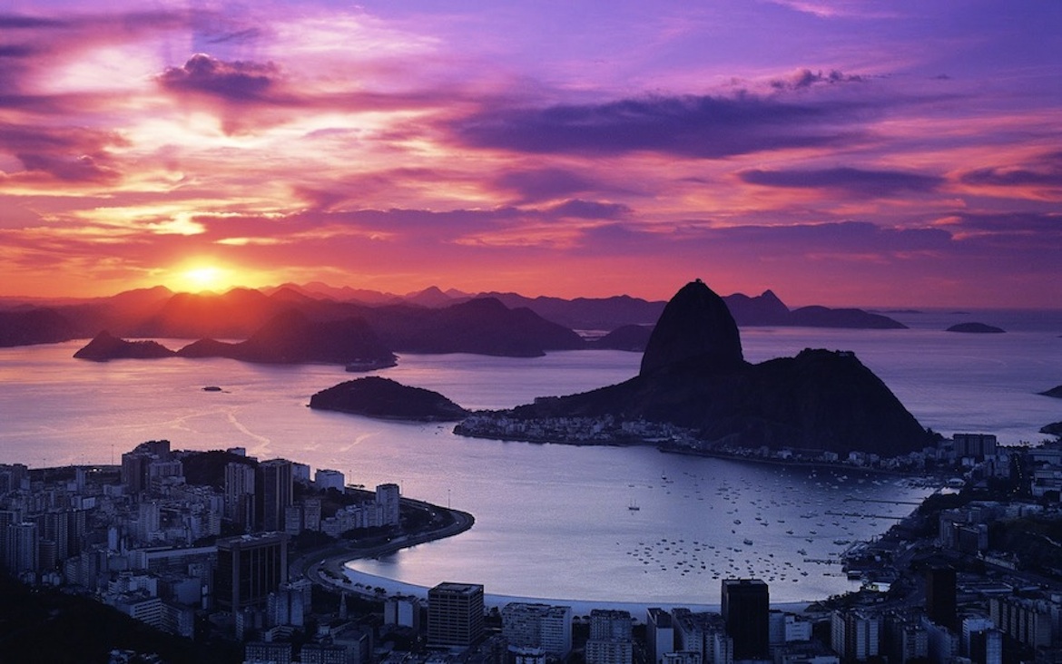 LUV 2 GO Sugarloaf Mountain in Rio