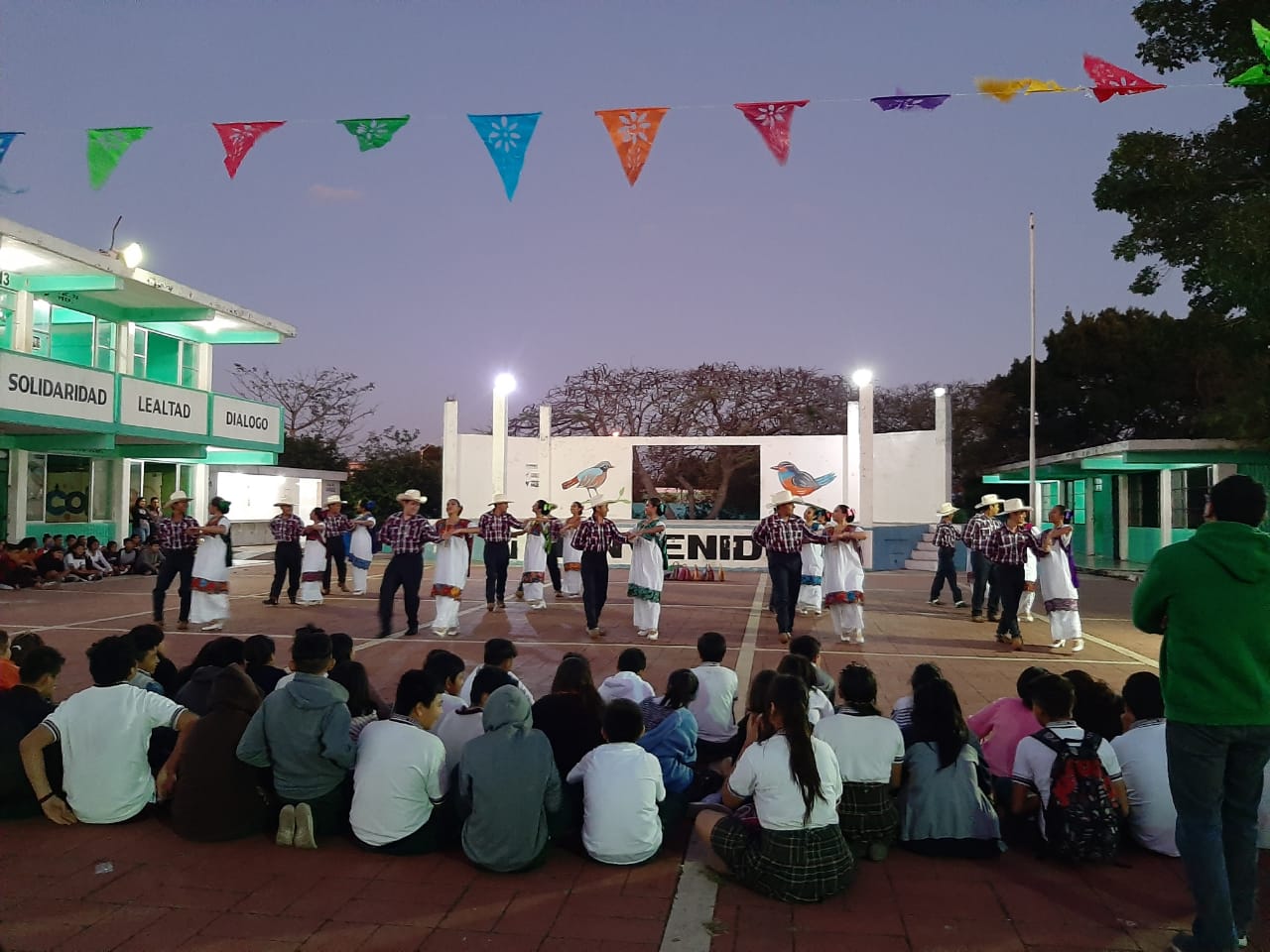 Escuela Secundaria Técnica 78 Charlotada en la Tec. 78 Escuela Secundaria Técnica 78 Charlotada en la Tec. 78