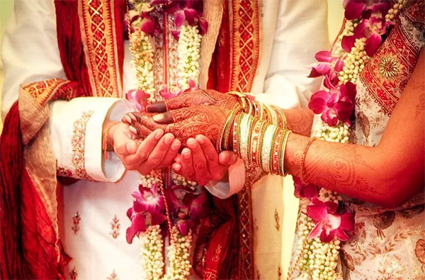 Bride elopes with boyfriend, groom marries another girl, News, Local-News, Marriage, Eloped, Family, Police Station, Kerala