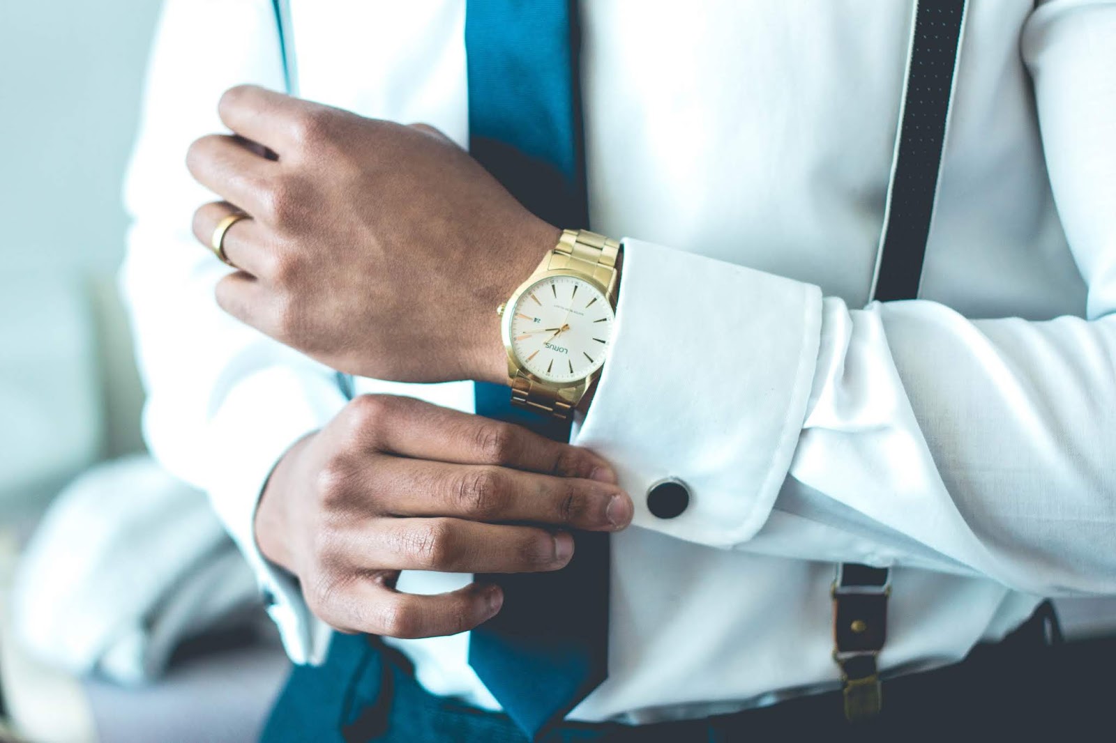 Side Street Style How to Wear Cufflinks